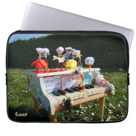 Funda Para Portátil Fubby's op piano die muziek maken en dansen.