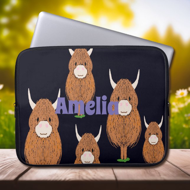 Funda Para Portátil Fun Monogram Highland Cow (Subido por el creador)