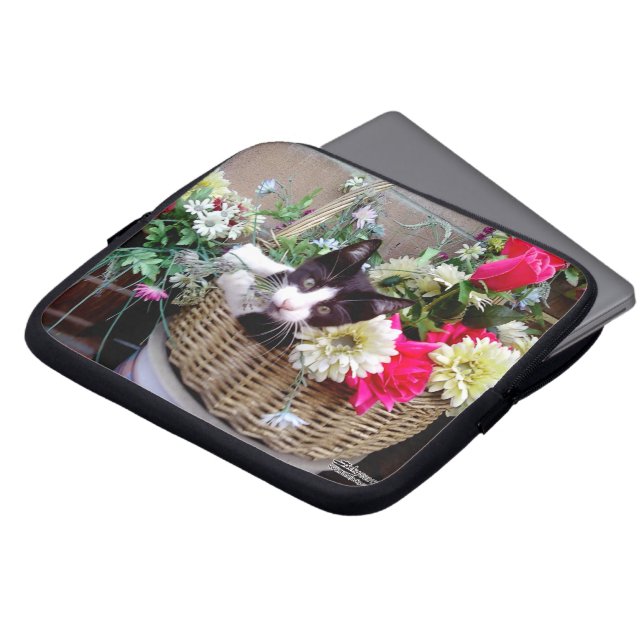 Funda Para Portátil Gatito en una canasta (Superior anverso)