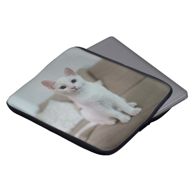 Funda Para Portátil Gato blanco | Zazzle_Growshop. (Superior anverso)