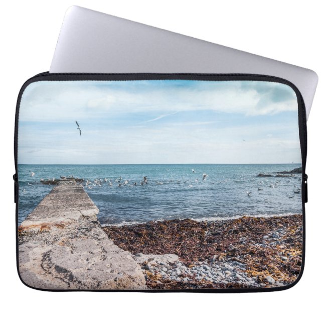 Funda Para Portátil Gaviotas volando sobre la bahía (Frente)