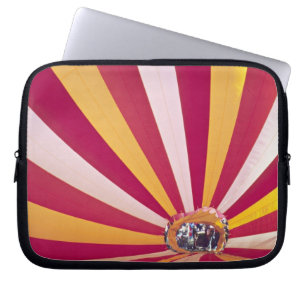 Funda Para Portátil Gente llenando un globo aerostático, Fort Collins,