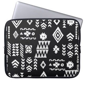 Funda Para Portátil Geométrico tribal: fondo elegante y sin costuras.