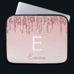 Funda Para Portátil Glam Rosa Rosa Oro Purpurina goteo espumoso Monogr<br><div class="desc">Rubor Pink - Rosa Purpurina de goteo de Faux de oro y elegante Funda de ordenador portátil monograma elegante. Este funda monogramado se puede personalizar para incluir su nombre inicial y su nombre de pila.</div>