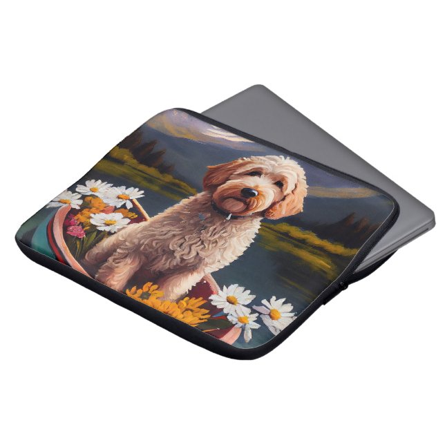 Funda Para Portátil Goldendoodle en un remo: Una aventura escénica (Superior anverso)