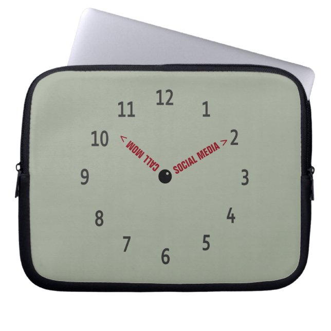 Funda Para Portátil Gracioso Llamar A Mamá Reloj Imaginario (Frente)