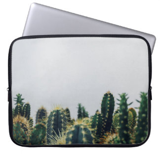 FUNDA PARA PORTÁTIL GREEN CACTI
