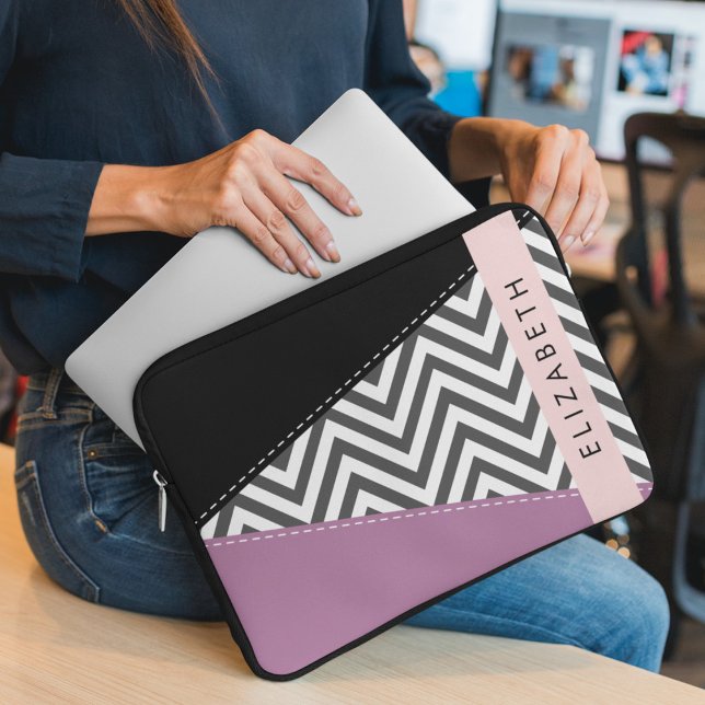 Funda Para Portátil Gris Zigzag, Gris Chevron, Púrpura, Tu Nombre (Subido por el creador)