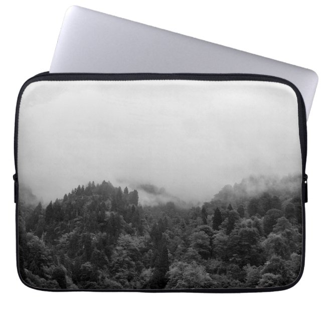 Funda Para Portátil Guay, mágica naturaleza nebulosa (Frente)