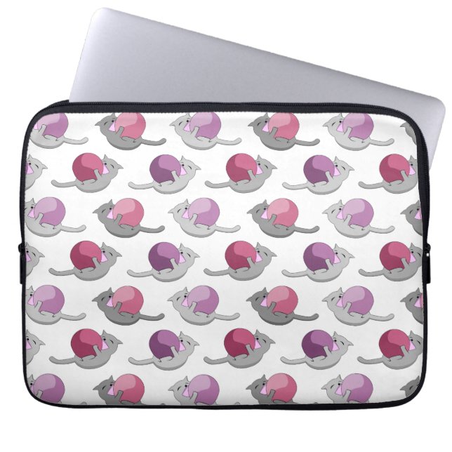 Funda Para Portátil Happy Cute Cats Playing with Balls Pattern (Frente)