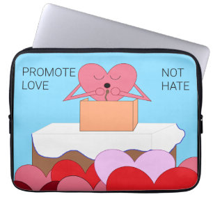 Funda Para Portátil Heart Giving a Speech About Love: