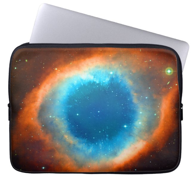 Funda Para Portátil Helix Nebula, galaxias y estrellas (Frente)
