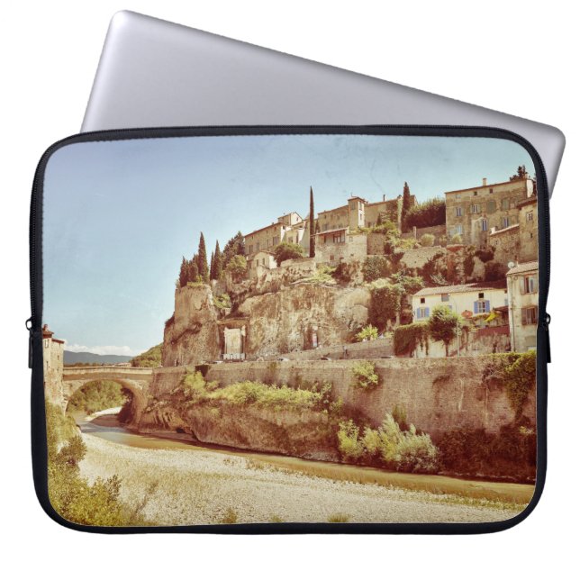 Funda Para Portátil Hermosa villa medieval de Vaison la Romaine, P (Frente)