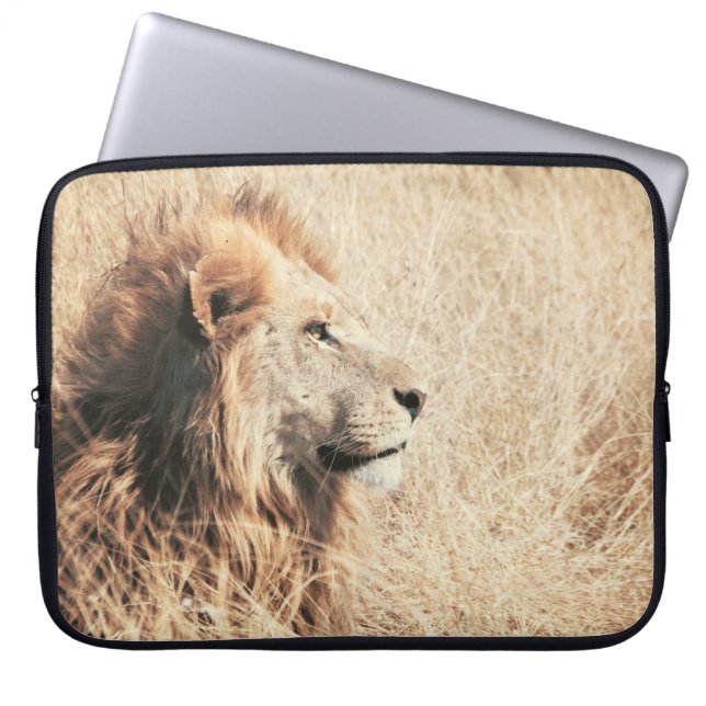 FUNDA PARA PORTÁTIL HERMOSO LEÓN (Frente)