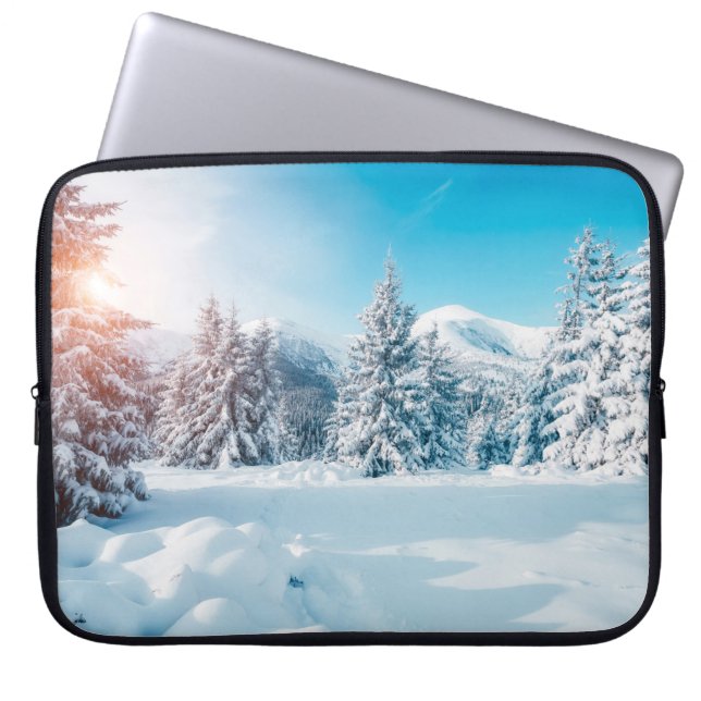 Funda Para Portátil Hermoso paisaje natural de invierno, increíble mon (Frente)