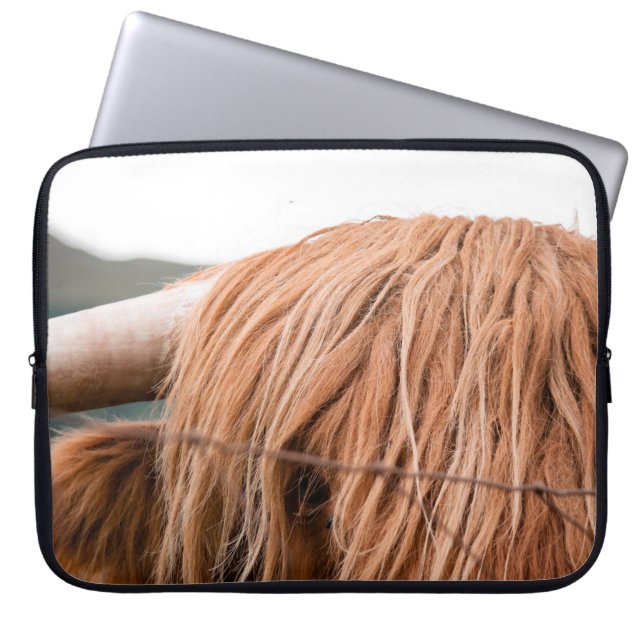 FUNDA PARA PORTÁTIL HIGHLAND KING (Frente)