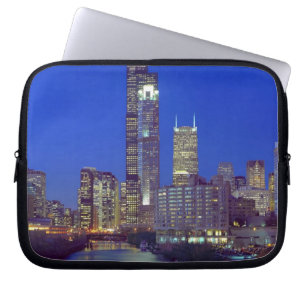 Funda Para Portátil horizonte de Chicago, Illinois, por la noche con C