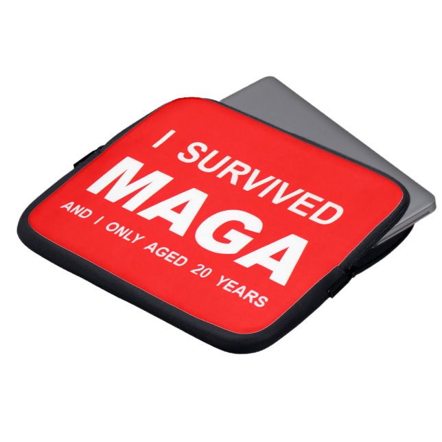 Funda Para Portátil I Survived MAGA  (Superior anverso)
