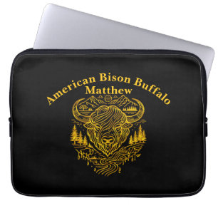 Funda Para Portátil Ilustracion Bison Buffalo en un paisaje escénico