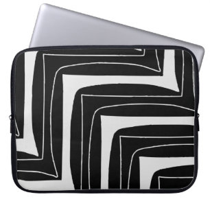 Funda Para Portátil Impresión africana de Zig Zag en blanco y negro