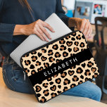 Funda Para Portátil Impresión animal, leopardo marrón, corazón, tu nom<br><div class="desc">Elegante,  elegante y sofisticado con manchas de leopardo y corazones de color marrón y negro. Un regalo moderno y de moda,  perfecto para el amante de la impresión animal en su vida. Personalice agregando su nombre,  apodo,  monograma o iniciales.</div>