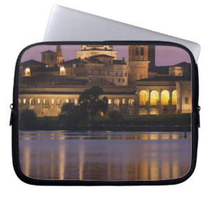 Funda Para Portátil Italia, provincia de Mantua, Mantua. Vista de la c