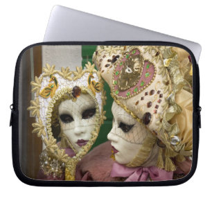 Funda Para Portátil Italia, Venecia, Isla Burano. Mujer vestida con