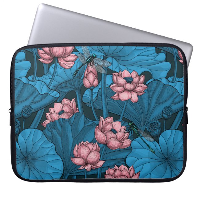 Funda Para Portátil Jardín de lotos nocturnos (Frente)