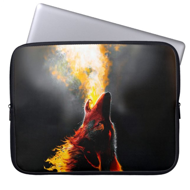 Funda Para Portátil Jefe de Lobo Agresivo de Fuego (Frente)