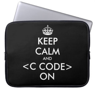 Funda Para Portátil KeepCalm y código c en el manguito del portátil