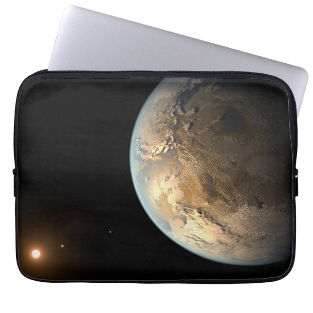 Funda Para Portátil Kepler-186f Orbitando Una Estrella Distante. (Frente)