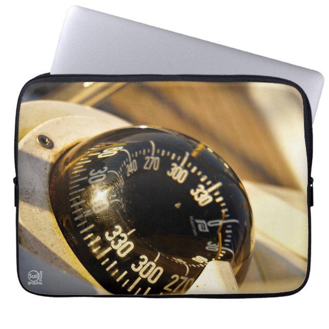 Funda Para Portátil Kompas helpt navigeren en koer behouden.  (Frente)