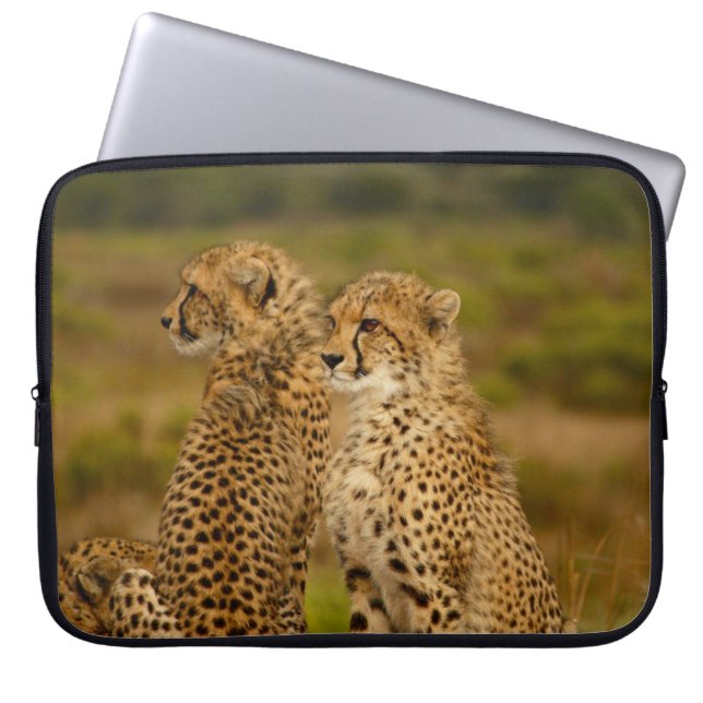 FUNDA PARA PORTÁTIL LA CAZA (Frente)