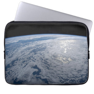 Funda Para Portátil La Glint del Sol Viendo en el Océano Pacífico Sur.