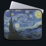 Funda Para Portátil La noche estrellada<br><div class="desc">La noche estrellada de Vincent van Gogh. La noche estrellada es una pintura del artista post-impresionista holandés Vincent van Gogh. El cuadro representa las vistas fuera de la ventana de su cuarto de baño por la noche, aunque estaba pintado de memoria durante el día. La parte central muestra el pueblo...</div>