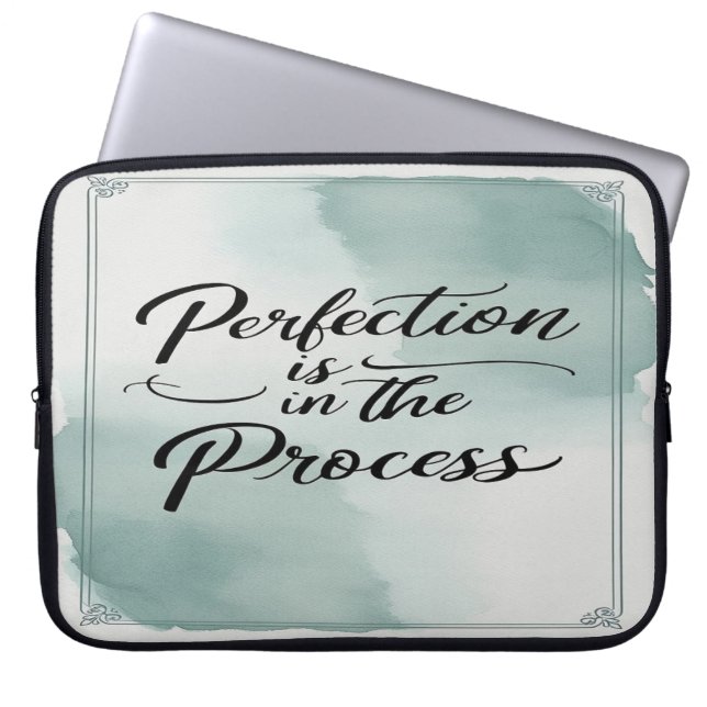 Funda Para Portátil La perfección está en el proceso (Frente)