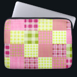 Funda Para Portátil La tela escocesa de Madras inspiró el bolso de la<br><div class="desc">Un bolso de la electrónica que ofrecía un remiendo de la tela escocesa de Madras inspiró diseño.</div>