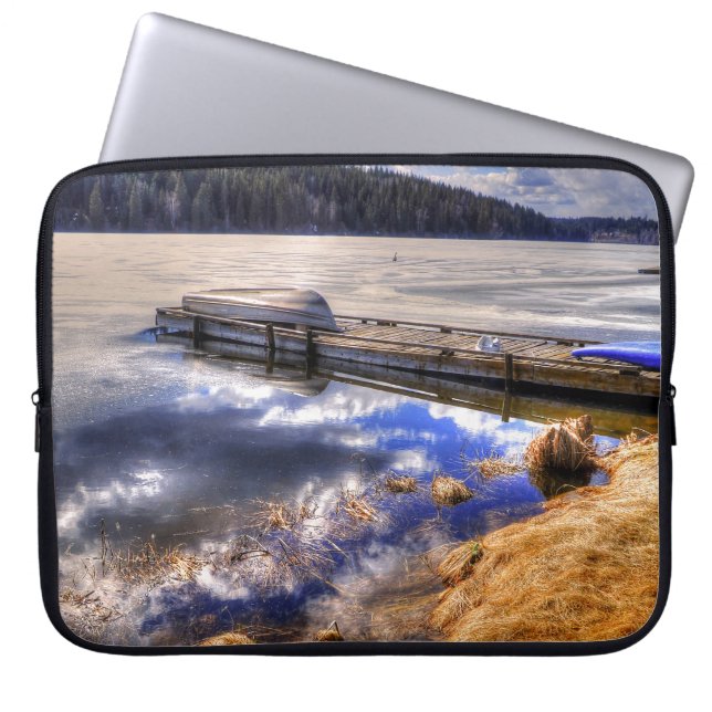 Funda Para Portátil Lago invernal y paisaje natural de Kayak (Frente)