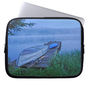 Funda Para Portátil Lago Misty, Dock, Escenario Natural Boat & Kayak