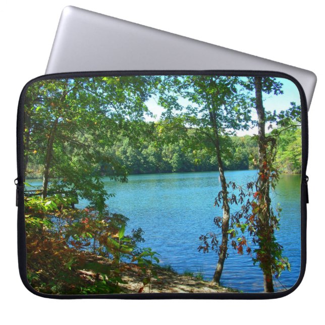 Funda Para Portátil Lago Wilderness de Madera (Frente)