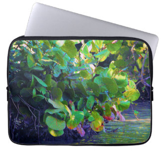Funda Para Portátil Laguna de manglares con uvas marinas