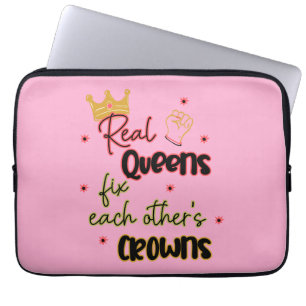 Funda Para Portátil Las reinas reales se arreglan mutuamente con sus c