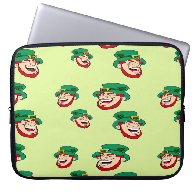 Funda Para Portátil Laughing leprechauns on light green (Frente)
