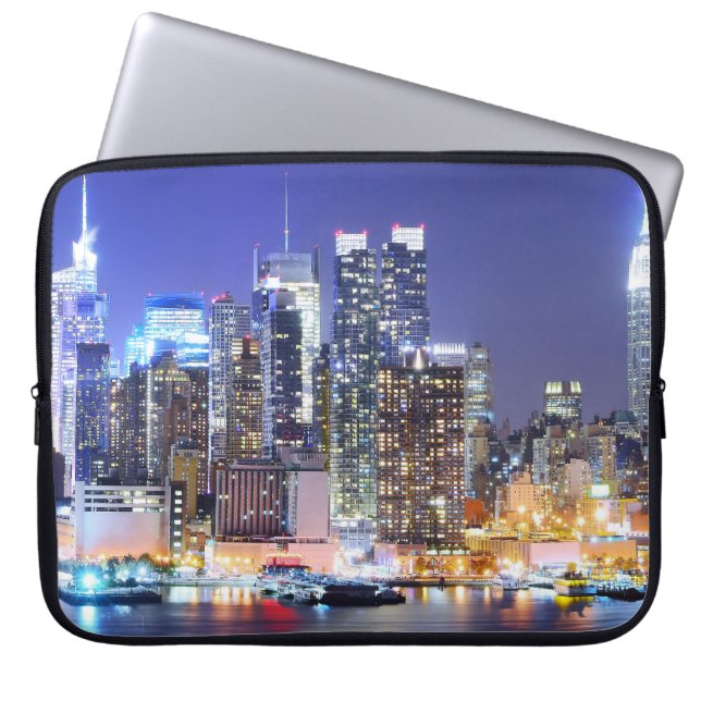 Funda Para Portátil Línea aérea de Manhattan de noche (Frente)