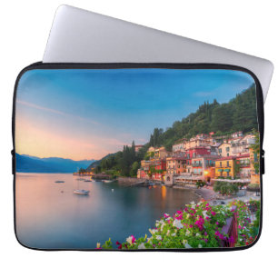 Funda Para Portátil Línea costera Varenna, Lombardía, Italia