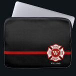 Funda Para Portátil Línea roja fina cruz maltesa del monograma de<br><div class="desc">Una línea roja grande caja temática del ordenador portátil del rescate del fuego. Ofrece una cruz maltesa en el centro para su monograma de su primer o apellido o el de su beneficiario del regalo. Por debajo la cruz maltesa es un punto para el nombre o el apellido de la...</div>