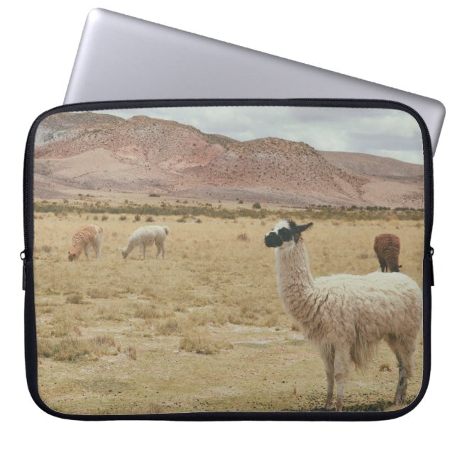 FUNDA PARA PORTÁTIL LLAMA BLANCA EN GRASA MARRONA (Frente)
