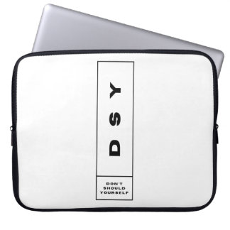 FUNDA PARA PORTÁTIL LOGO DSY UNO