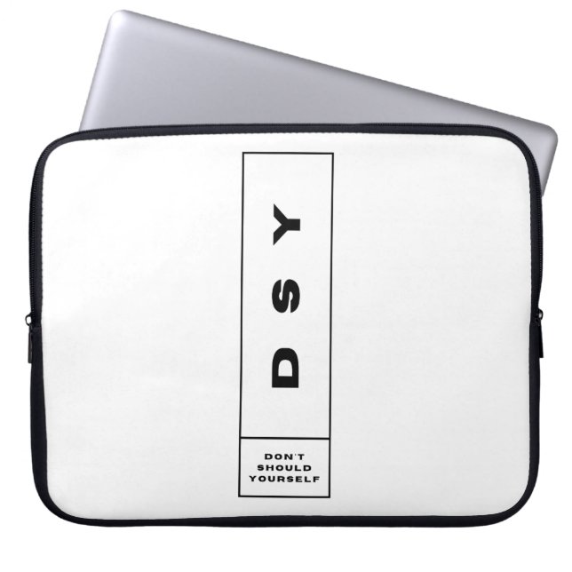 FUNDA PARA PORTÁTIL LOGO DSY UNO (Frente)
