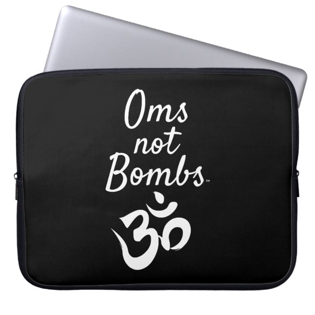 Funda Para Portátil Logo Oms Not Bombs™ Om (Frente)